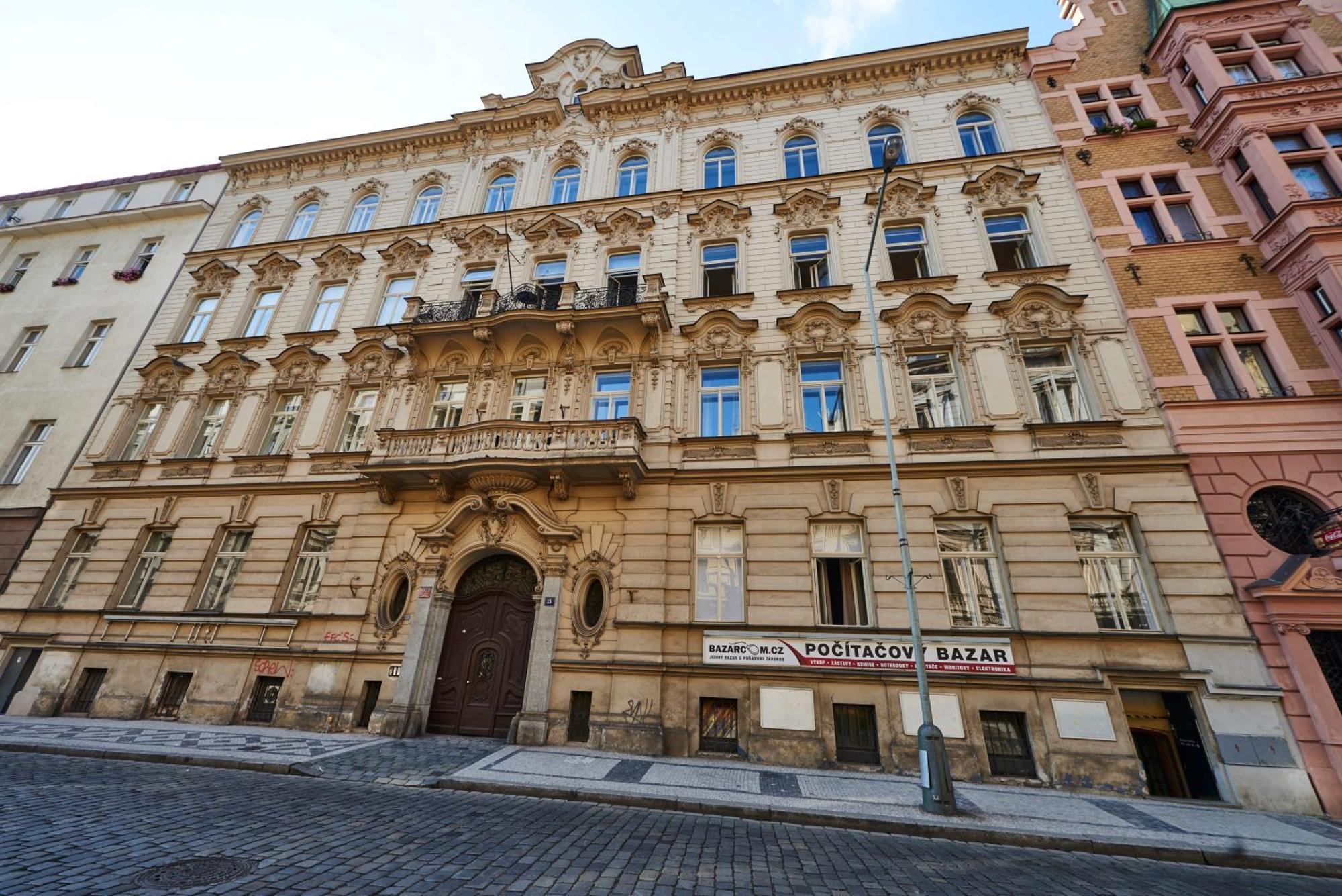 Grand By Tkc Hotel apartamentowy Praga