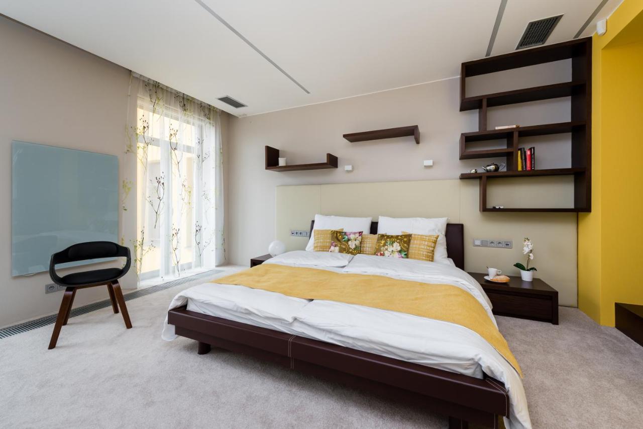 Grand By Tkc Praga