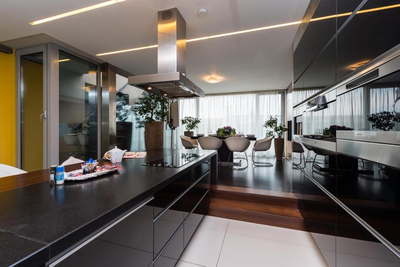 Hotel apartamentowy Grand By Tkc